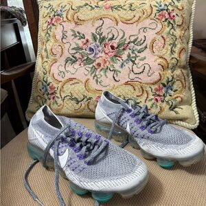 Nike Gray and Purple Women's Sneakers